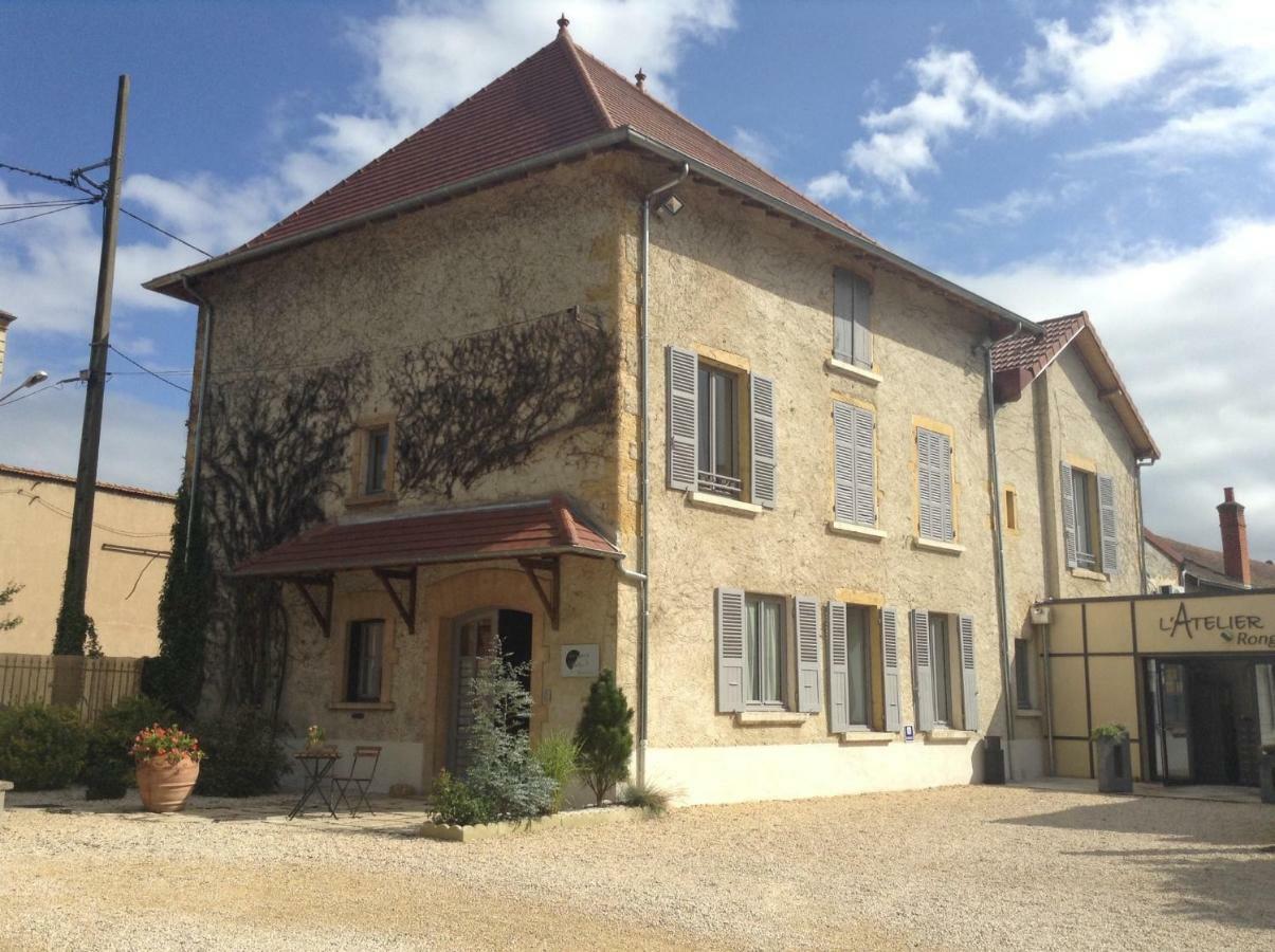 Ferienwohnung Les Loges De L'Atelier Charlieu Exterior foto